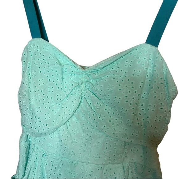 Unique Vintage Aruba‎ Blue Eyelet Rae Romper Women’s Size XL - Picture 3 of 6